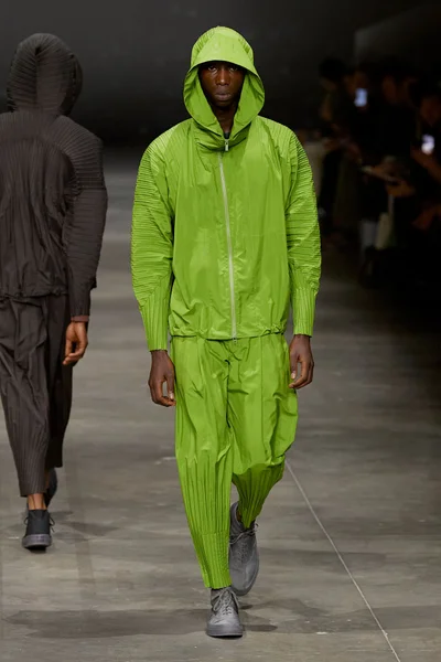 Look 21